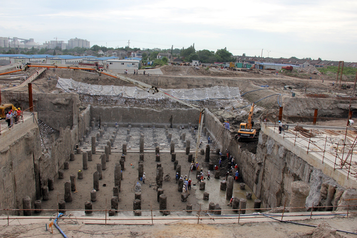 上閘首底板澆筑