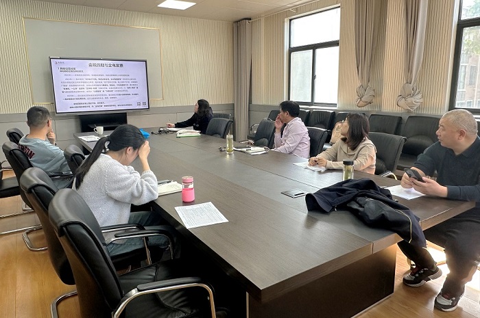 1681895277155612.jpg 1-700.jpg