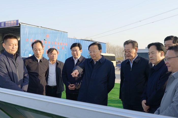 1702346429119553.jpg 2-1-700.jpg